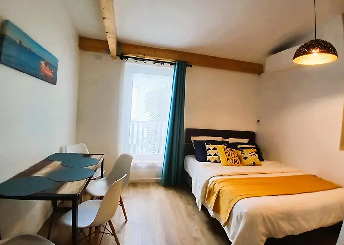 Location de vacances: Les Suites de La Villa Mouneyra